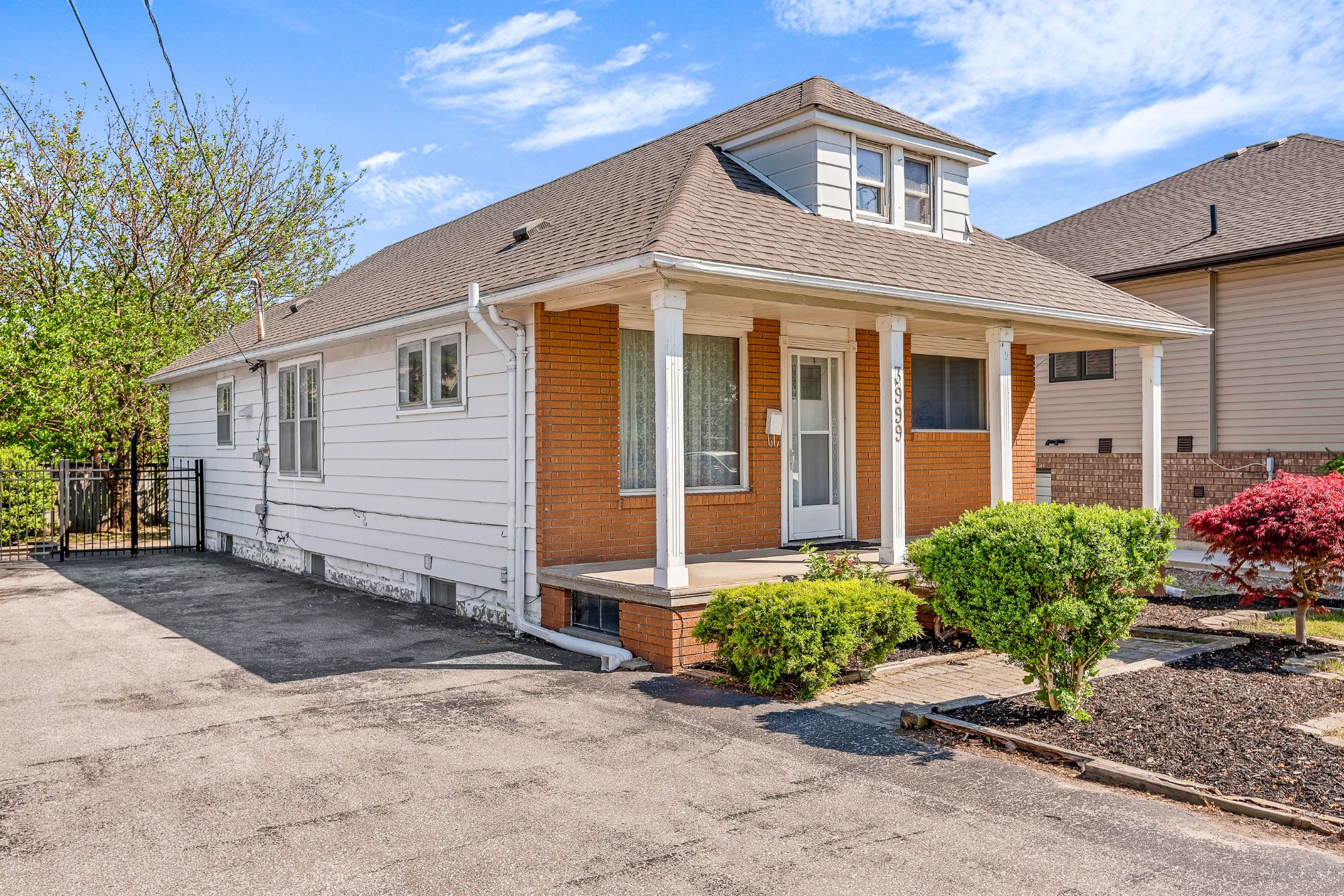3999 Grand Marais, Windsor, Ontario - Photo 1