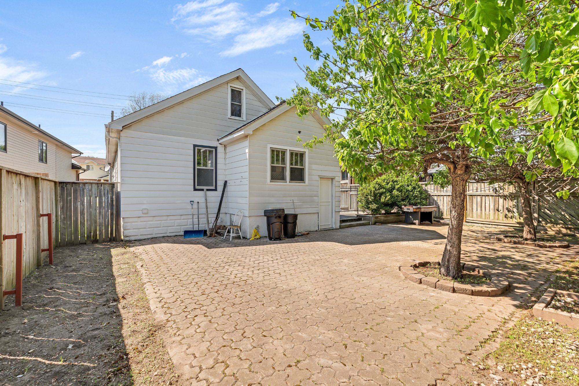 3999 Grand Marais, Windsor, Ontario - Photo 5