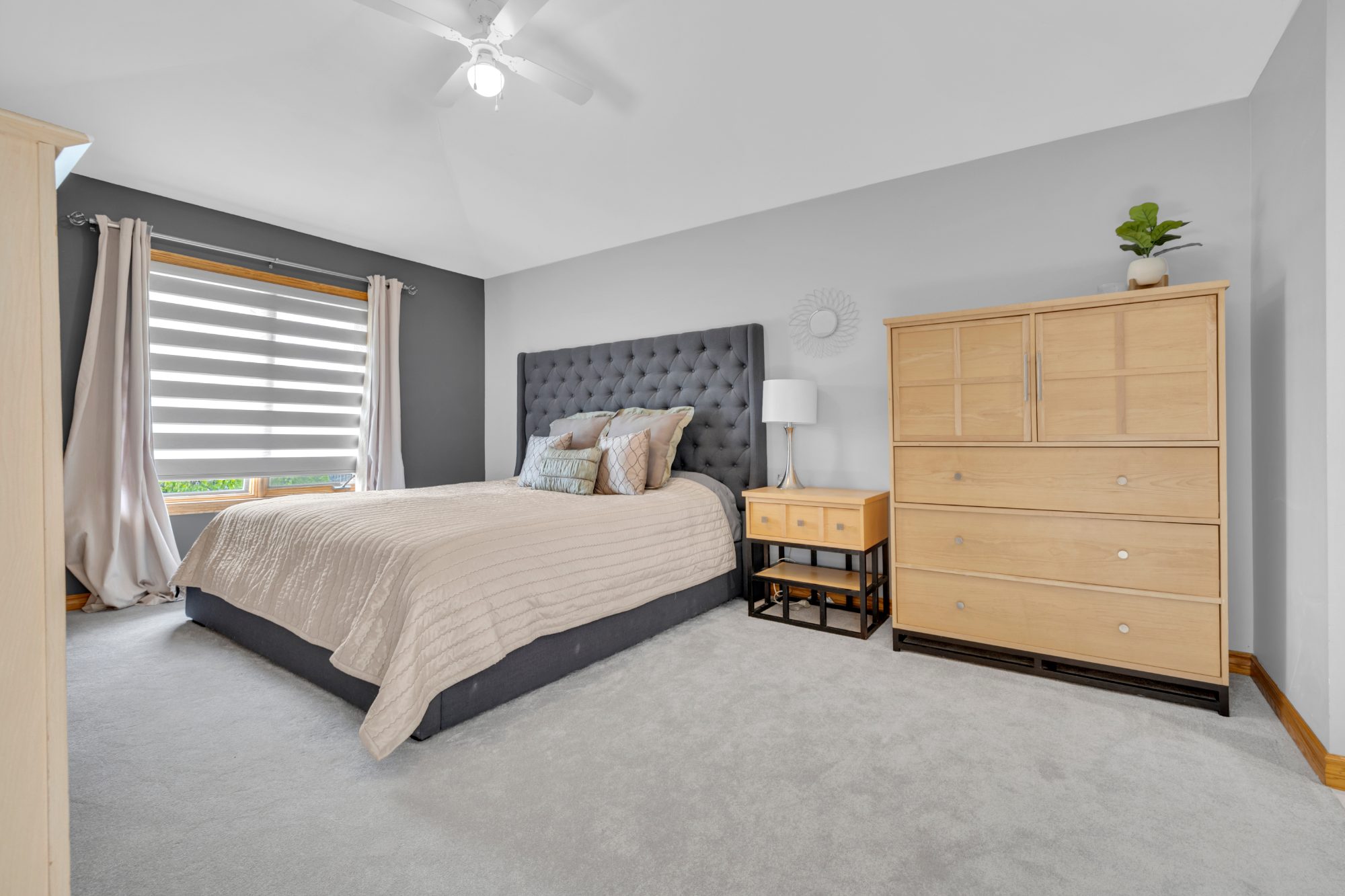 2048 Eugeni, Tecumseh, Ontario - Photo 9