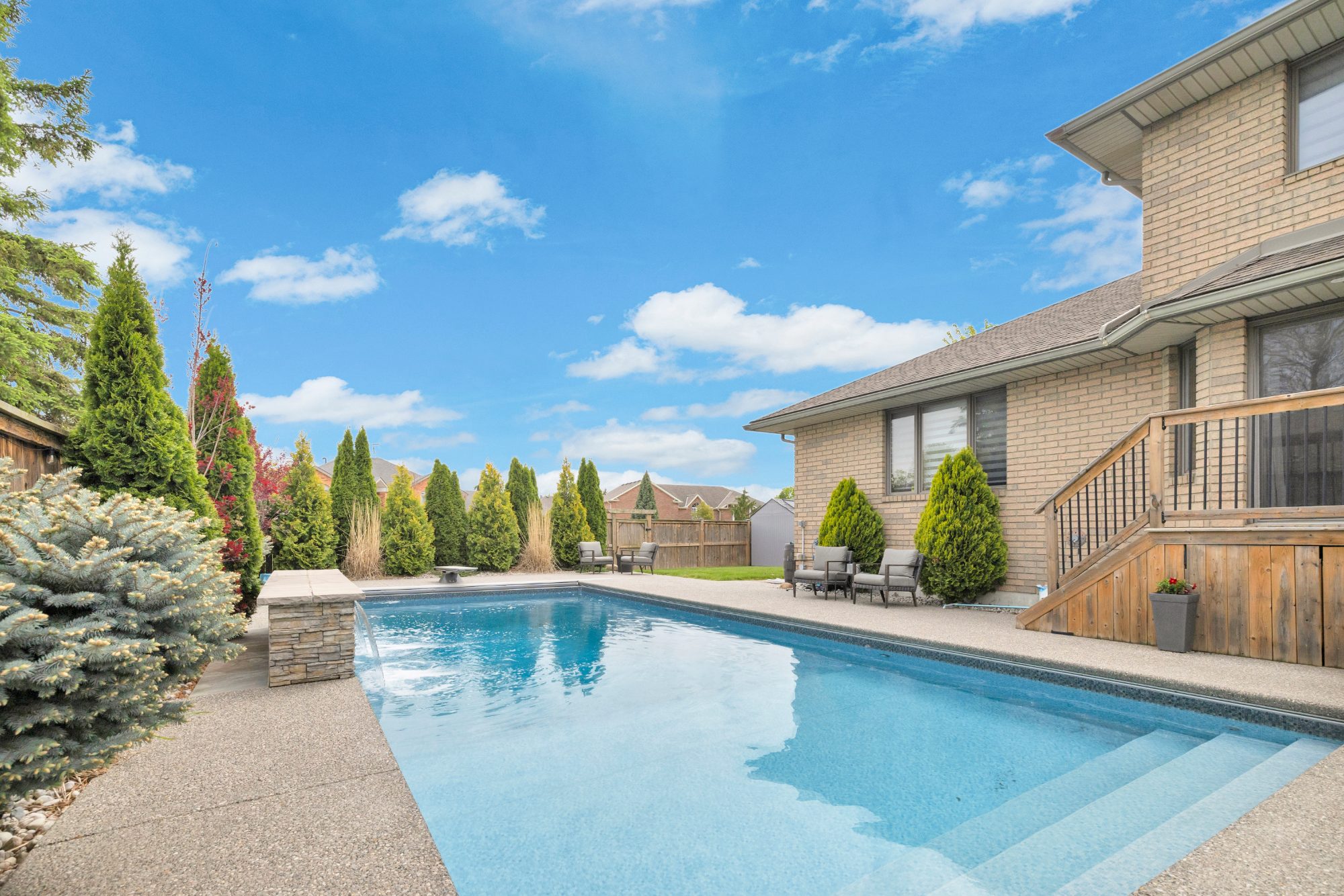 2048 Eugeni, Tecumseh, Ontario - Photo 10