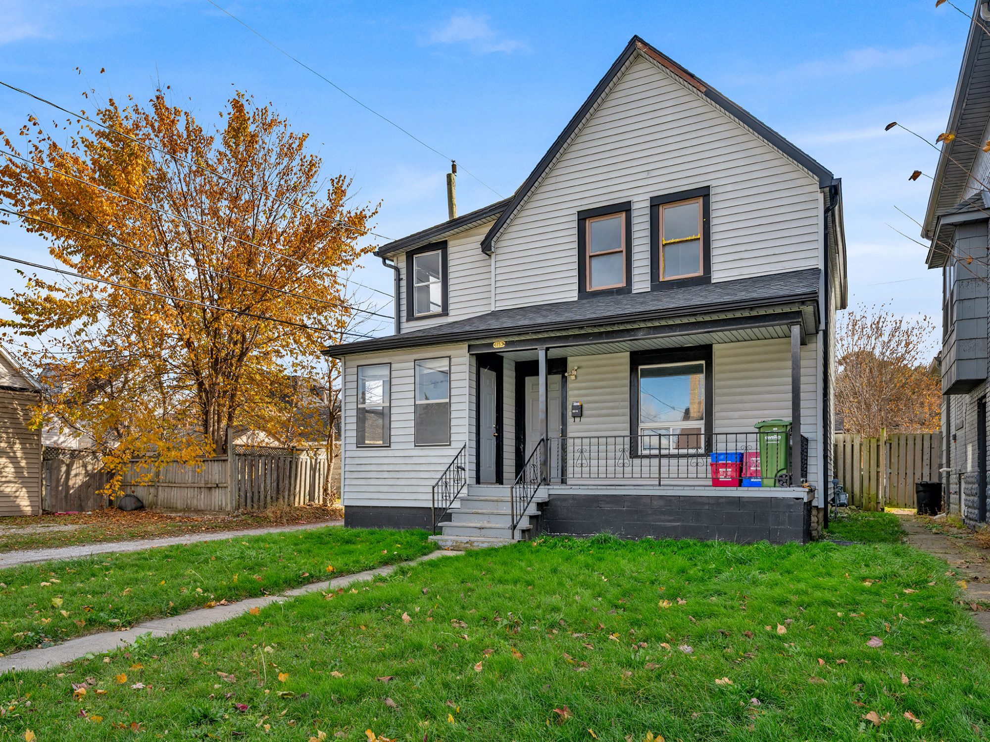 1153 University Avenue