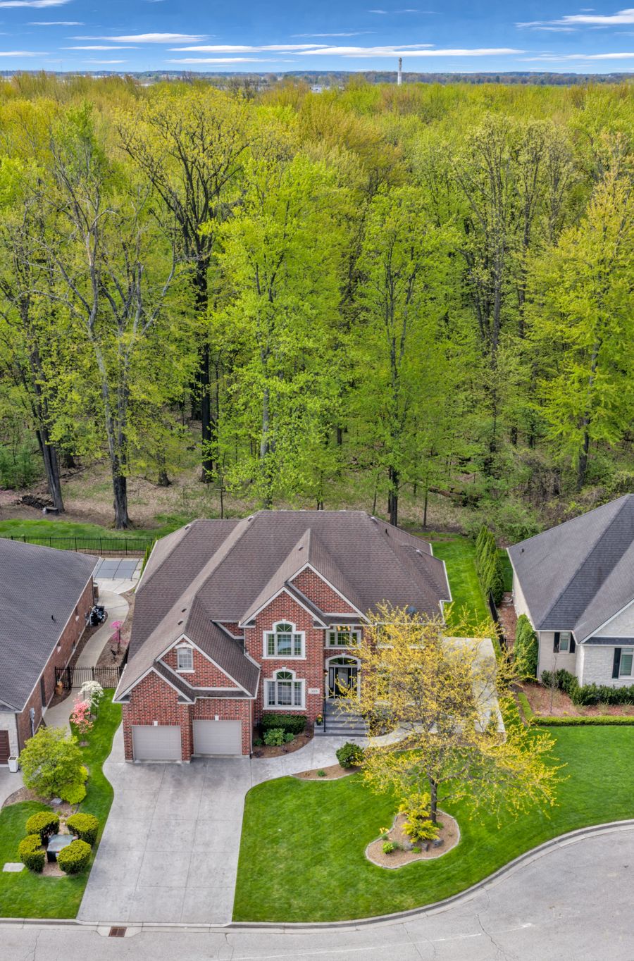 389 Bel Air Circle, Lakeshore, Ontario - Photo 3