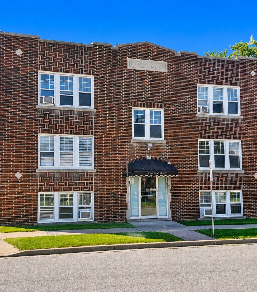 Unit 4 and 6, 1009 Niagara Street, Windsor, Ontario - Photo 1