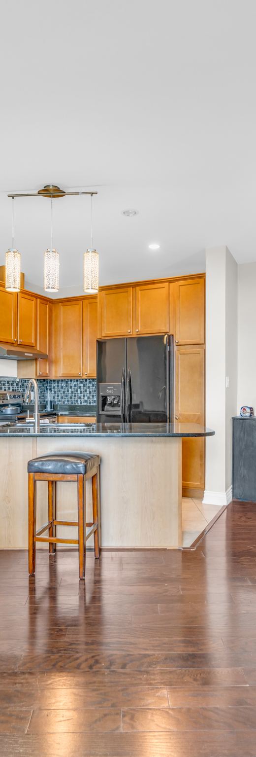 Condo in Windsor, ON - Photo 9