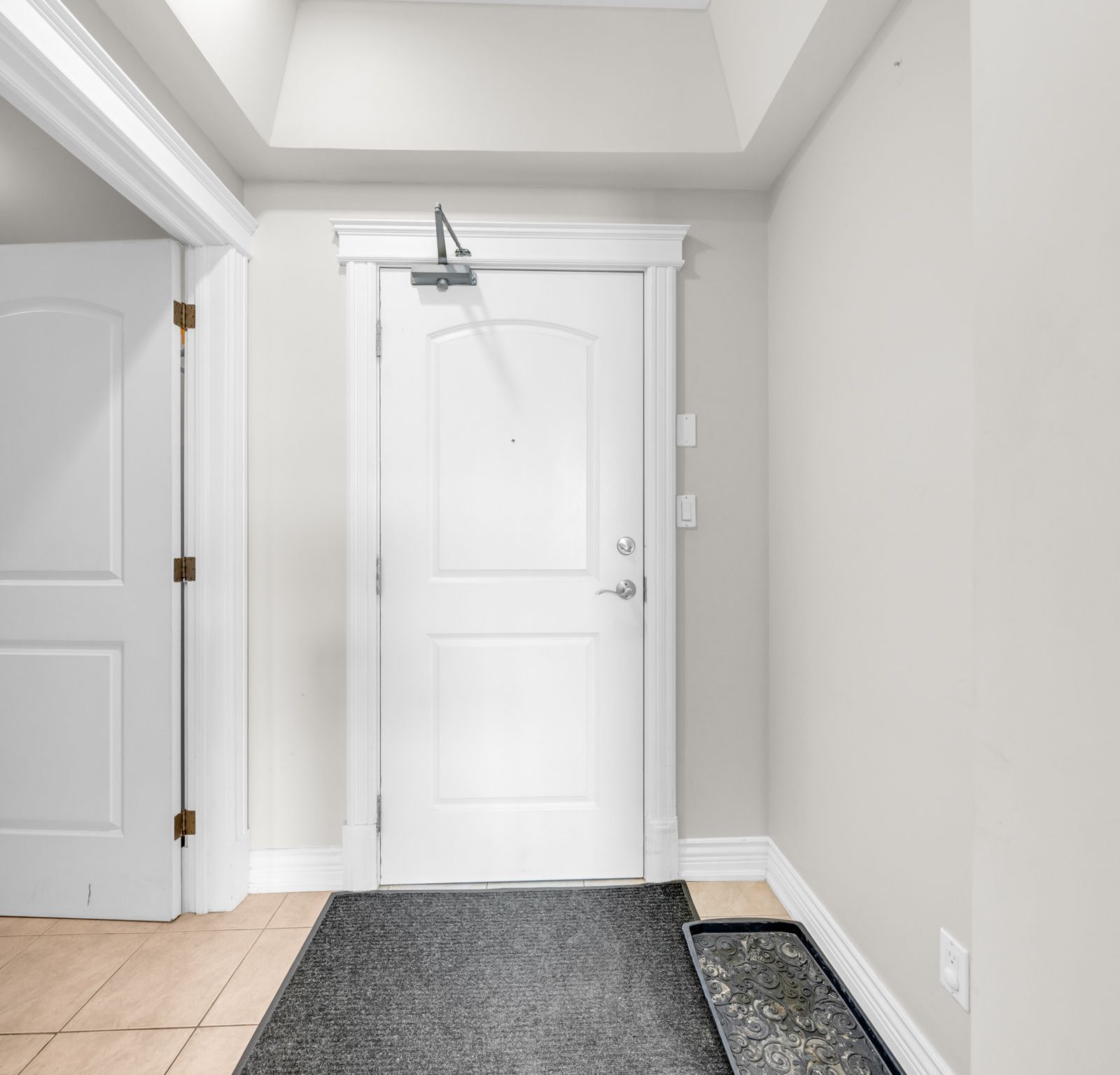 Unit entry door