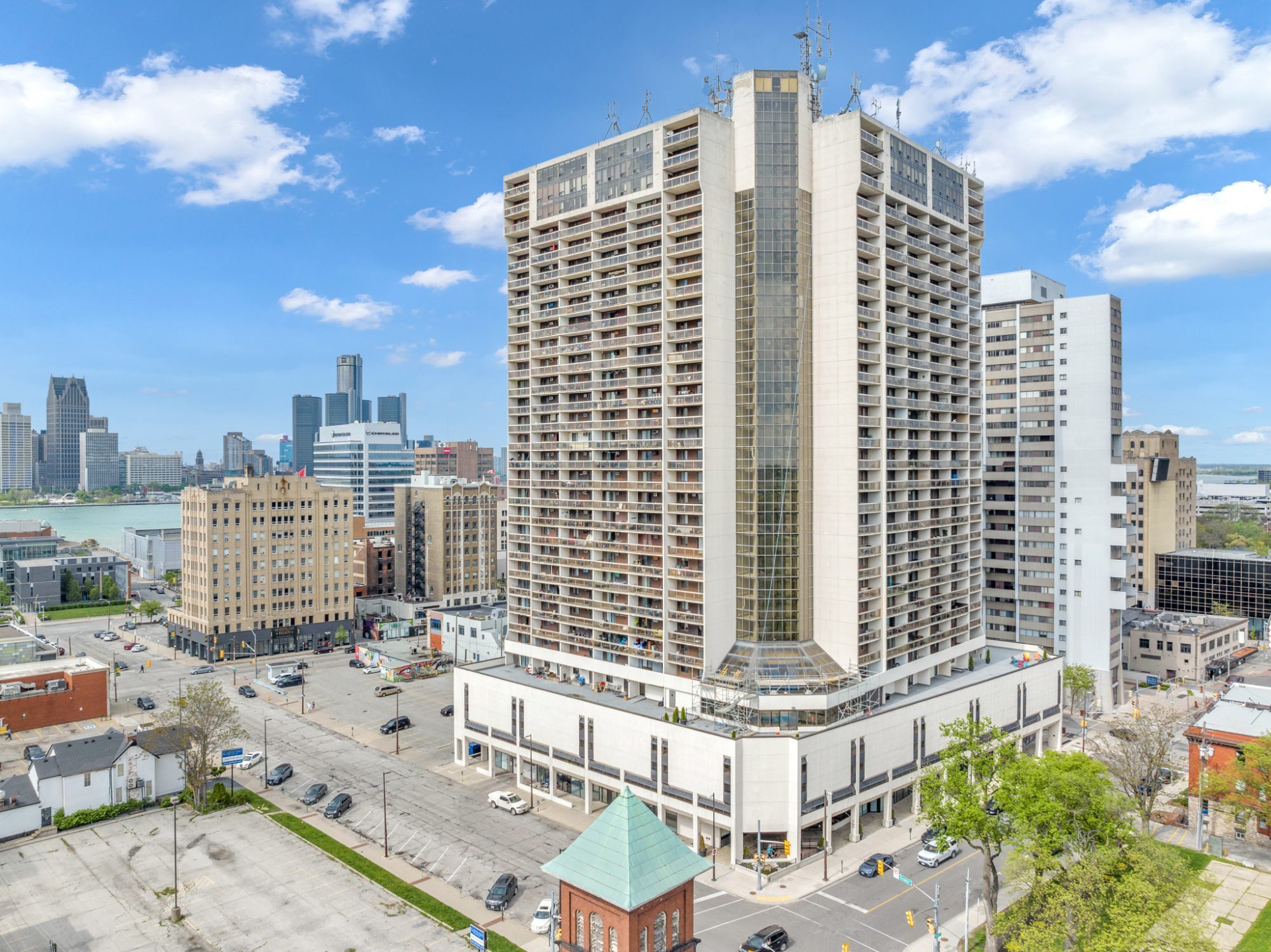 Victoria Park Place aerial view with Detroit skyline