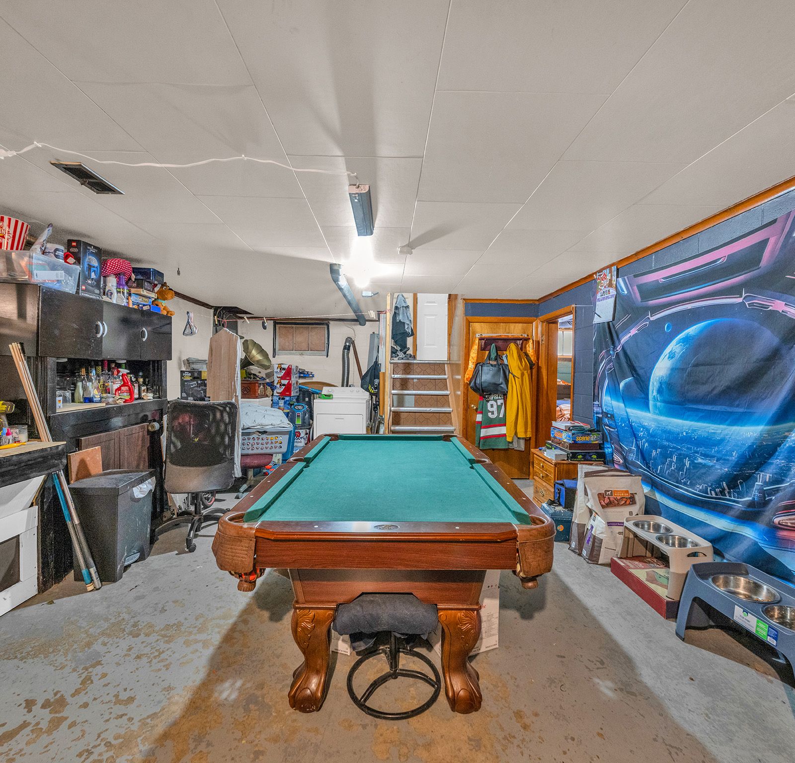 Basement bedroom